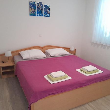Apartment Mikic Cunski Bagian luar foto